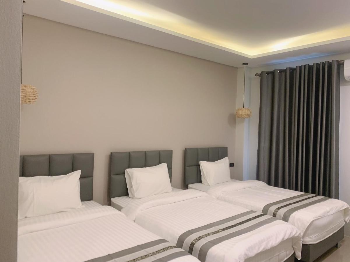 Worachat Boutique Hotel Фечабун Екстериор снимка