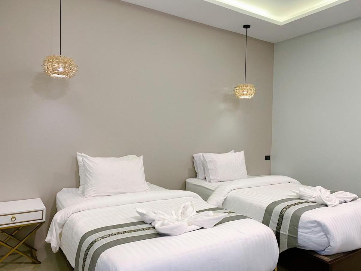 Worachat Boutique Hotel Фечабун Екстериор снимка
