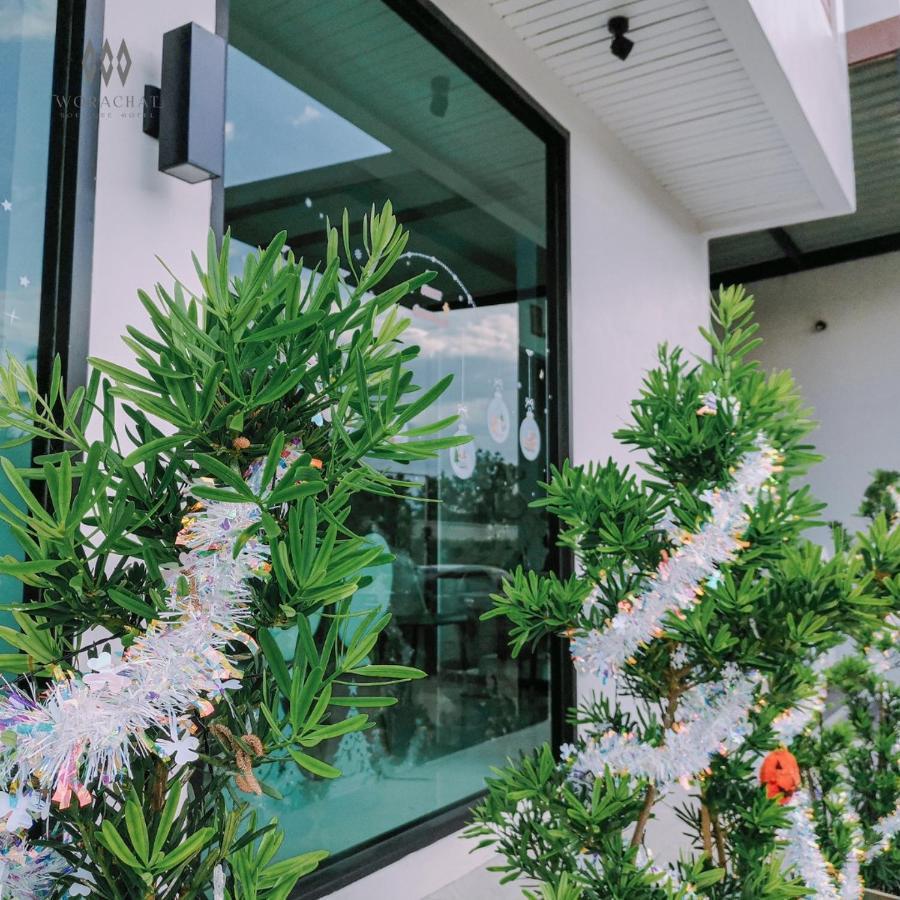 Worachat Boutique Hotel Фечабун Екстериор снимка